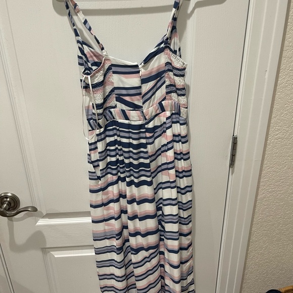Yumi Kim jumpsuit in good condition! No stains, good used condition. - Picture 4 of 6